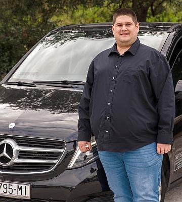 Mili — licensed guide and driver