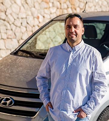 Stjepan — licensed guide and sommelier